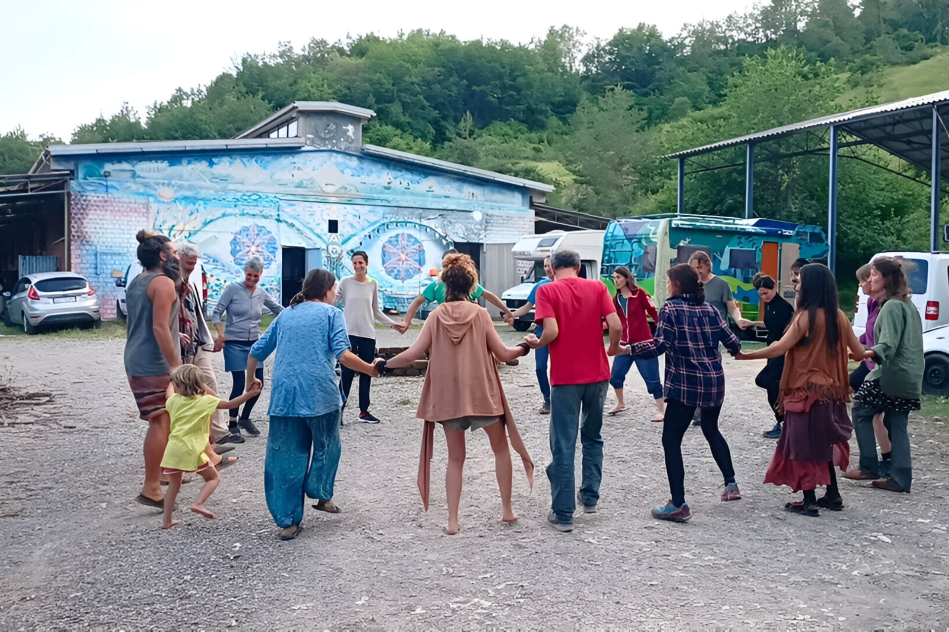 Danze a Meraki con i Piumani