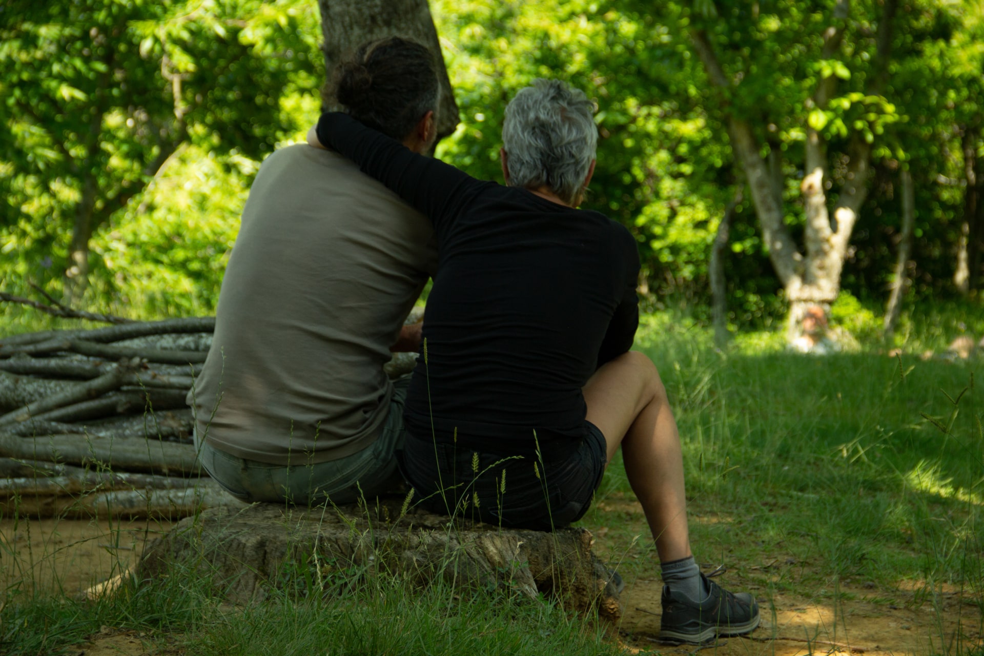 Passi di Quiete - Seconda Edizione - Abbraccio - Foto Maya De Bernardi